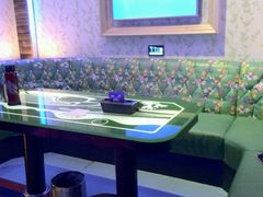 -歌迷量贩KTV(南阳路店)