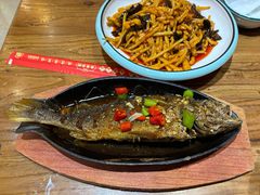 -东来菜馆•手抓海鲜家常菜•海鲜锅贴(鸽子窝店)