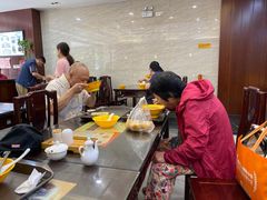 大堂-毛华美食(清扬路店)