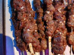 燥次筋神牛肉串-燥次·烧烤酒场(万象城店)