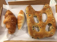 -Dough&Joe团憩(瑞虹天地月亮湾店)