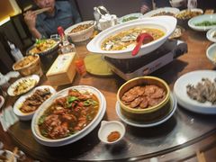 -川流不息·地道川菜·小龙虾(松东路店)