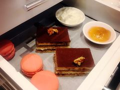 -行者书屋大堂吧 ·下午茶(南京圣和府邸酒店)