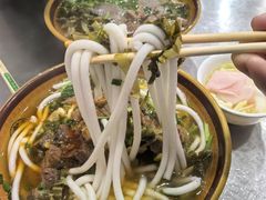 -花溪牛肉粉(八鸽岩店)