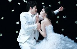 -雪中彩影婚纱摄影·微光艺术中心