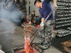 -满記土窑烧鷄波浪山莊