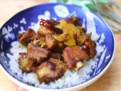 红烧排骨饭-百年尹氏汤包(湖南路狮子桥店)