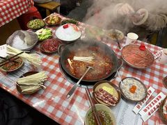 -赵美丽·重庆社区火锅·直营店(火车东站·中豪国际店)