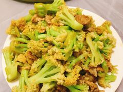 -宾朋海鲜特色美食餐厅·纯手工鲅鱼水饺(兴海路店)