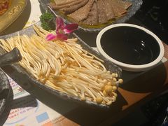 -哥老官重庆美蛙鱼头(宝山龙湖店)