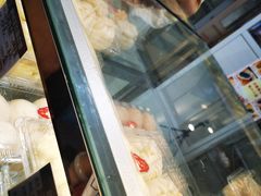 -白玉兰食品(汇联商厦店)