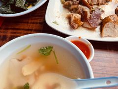 -猪脚洪隆江猪脚饭