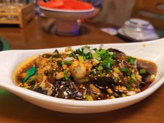 -茅台镇网红溶洞餐厅·茅帮菜馆