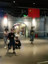 -点点梦想城(鑫苑都汇店)