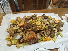 -东来菜馆•手抓海鲜家常菜•海鲜锅贴(鸽子窝店)