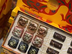 -VENCHI 闻绮(北京国贸商城店)