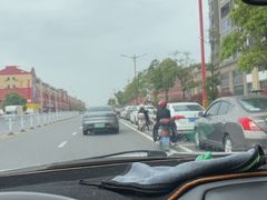-麻伊伏土菜馆(朗州路店)
