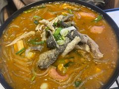 -肥汁米蘭香港米线(长宁来福士店)