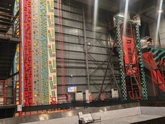 -极限PLAY运动娱乐新世界·团建派对潮玩休闲馆·室内蹦极高空游乐园