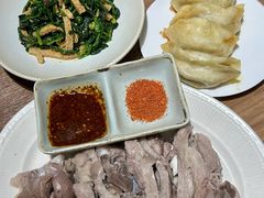 -贯贯吉·清真餐厅(浙江中路店)