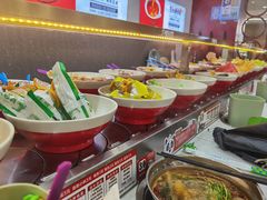 -围辣串串小火锅(李家村万达广场店)