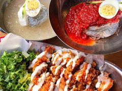 -江南猪肉商会无限续吃(弘大店)