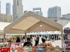 -万达广场(南昌红谷滩店)