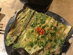 -何师烧烤·香辣蟹·川菜·30年老品牌(太古里旗舰店)