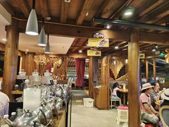 -隔壁老王·家常云南菜(花巷店)