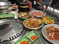 -欧巴炭烤肉오빠숯불구이(南京东路店)