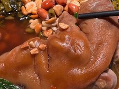 -八月美食小馆(银泰城总店)
