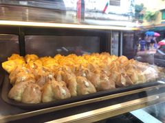 -天品味 一口吃榴莲泡芙