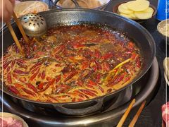 -四小区火锅·巷子里的重庆火锅(花照壁店)