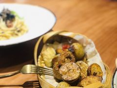 迷迭香烤土豆-POKEE VIA&Brunch·维娅(重庆来福士店)