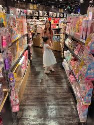 -酷乐潮玩(七宝领展广场店)