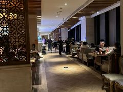 -雍和会海鲜姿造自助(湖东路店)