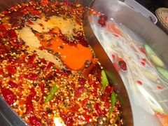 鸳鸯锅底-乐山串串香老火锅(鼓楼店)