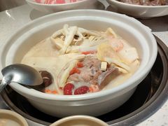 -三人行骨头王火锅(长寿店)