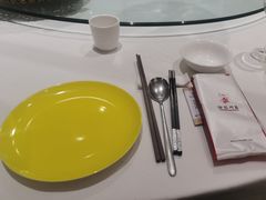 -渝信川菜 · 川味家常菜(财富购物中心店)