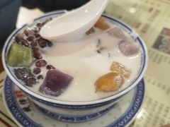 芋圆霸王碗2号-捷信牛奶甜品世家(五道口店)