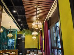 -黄泥岗·地道湖北菜(奥特莱斯店)