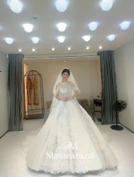 -MISS MIA 婚纱品牌馆