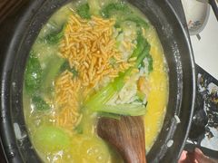 -馋三尺蟹粉小笼(人民广场店)