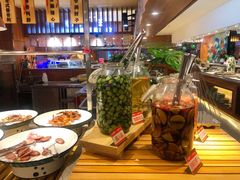 -悦橙烤肉海鲜自助(中央大街店)
