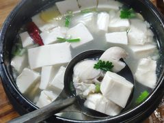 -韩食代烧烤(龙华路美食街店)