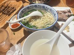 -嘻小北·兰州清汤牛肉面(太平洋森活天地店)