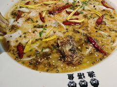 -渔语鱼酸菜鱼新川菜(来福士店)