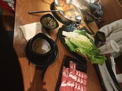 -呷哺呷哺(普陀乐购真北店)