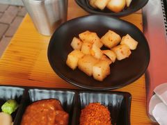 -小黑猪石板烤肉(皇冠花园店)