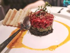 牛肉塔塔配牛油果黑橄榄酱-Solo(衡山路店)